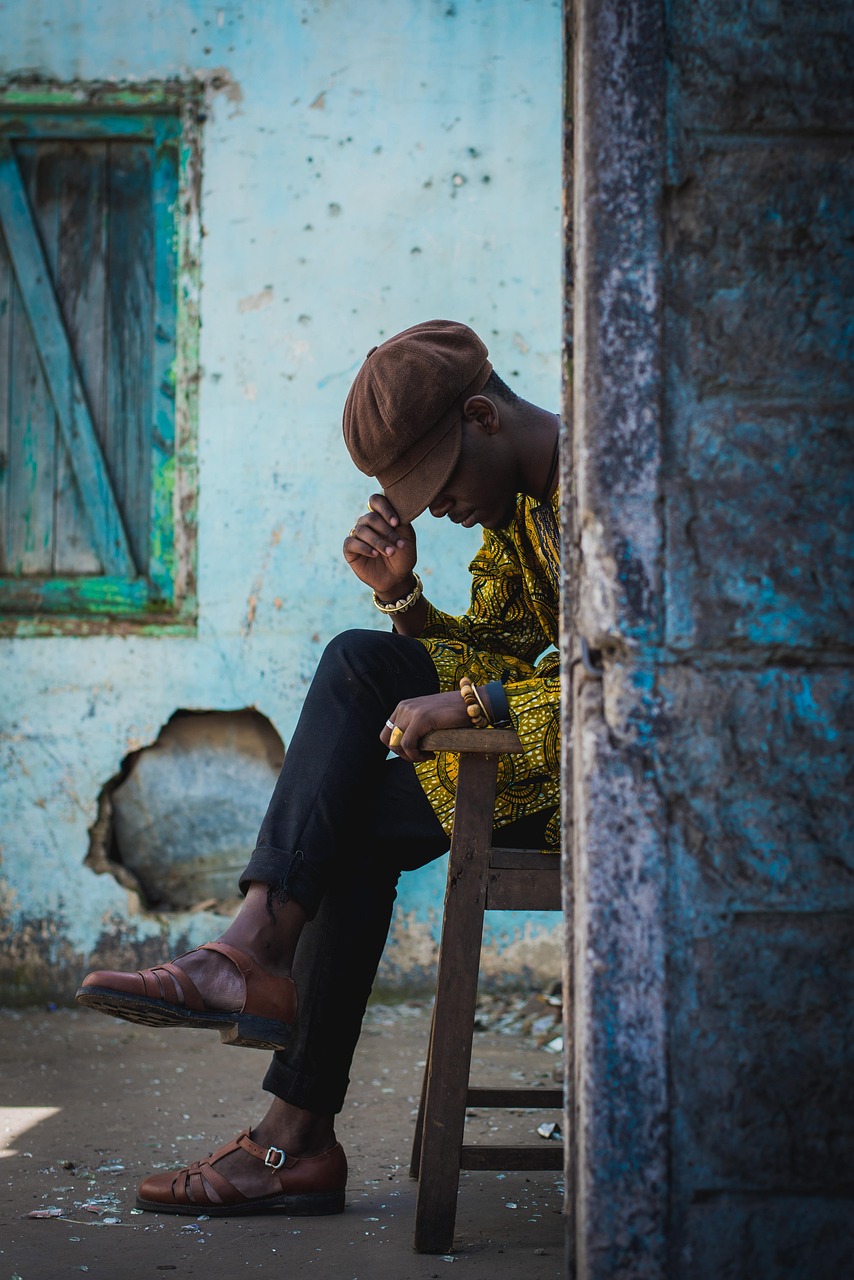 Mastering Everyday Fashion: How to Style Basic Outfits for a Chic Look